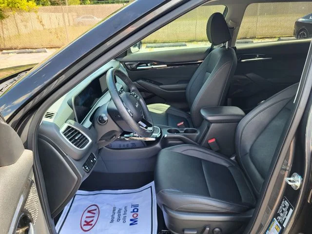 Certified Used 2025 Gray Kia EX image 10