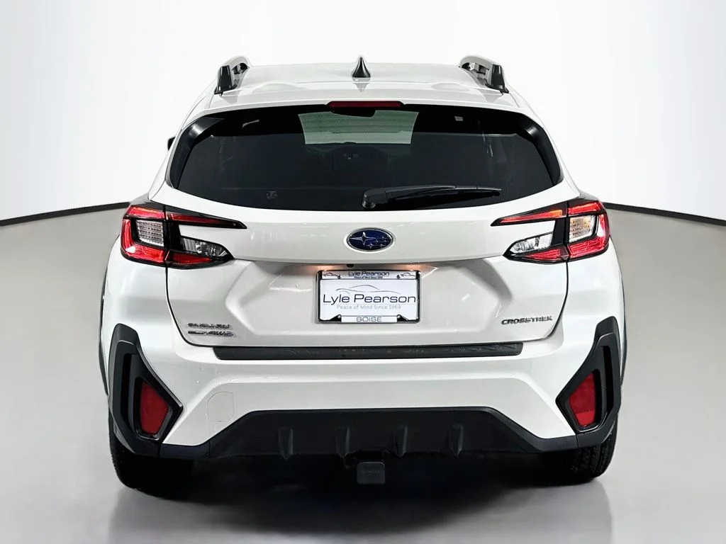 Used 2025 Crystal White Pearl Subaru Premium image 10