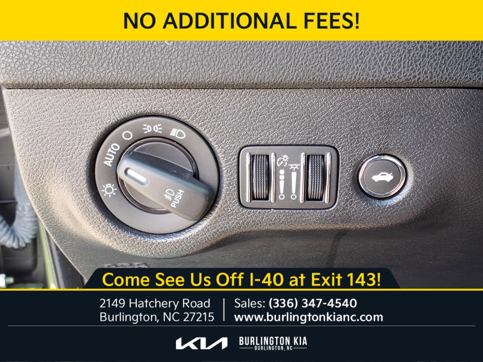 Used 2022 F8 Green Dodge R/T image 15