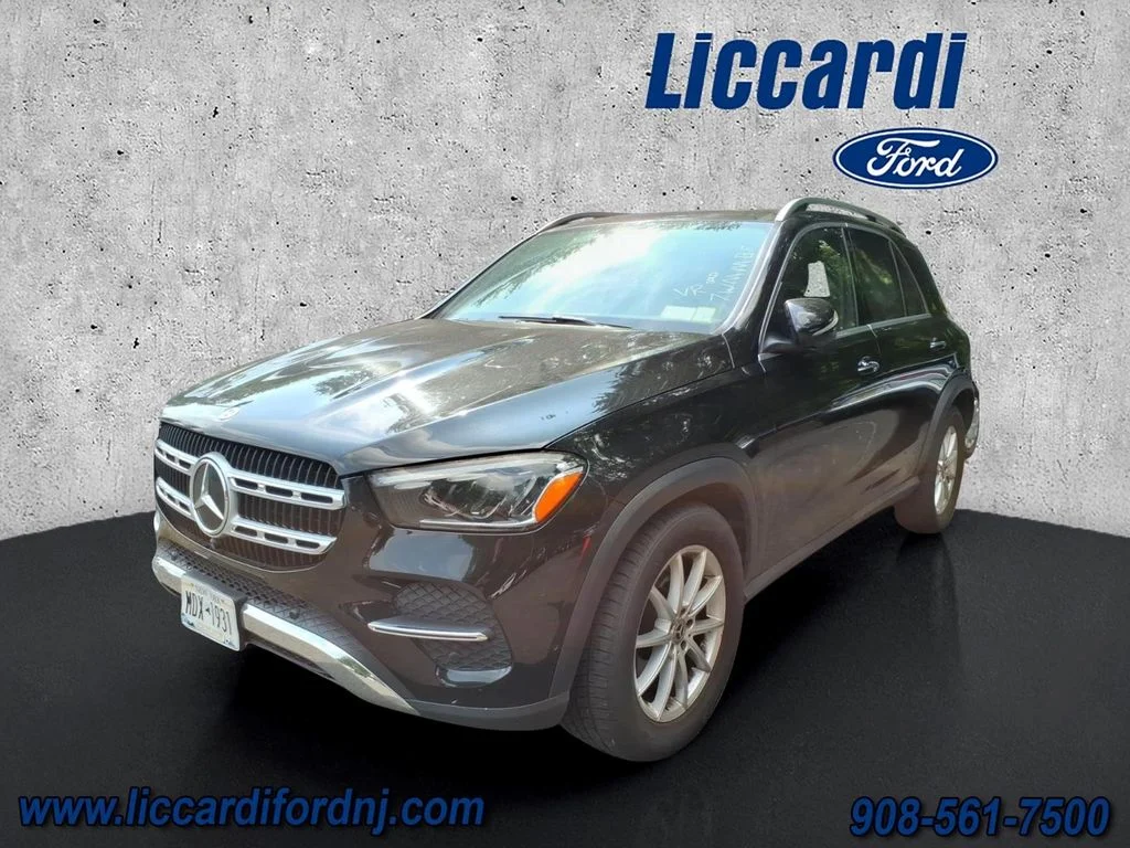 Used 2024 Black Mercedes-Benz GLE 450e image 2