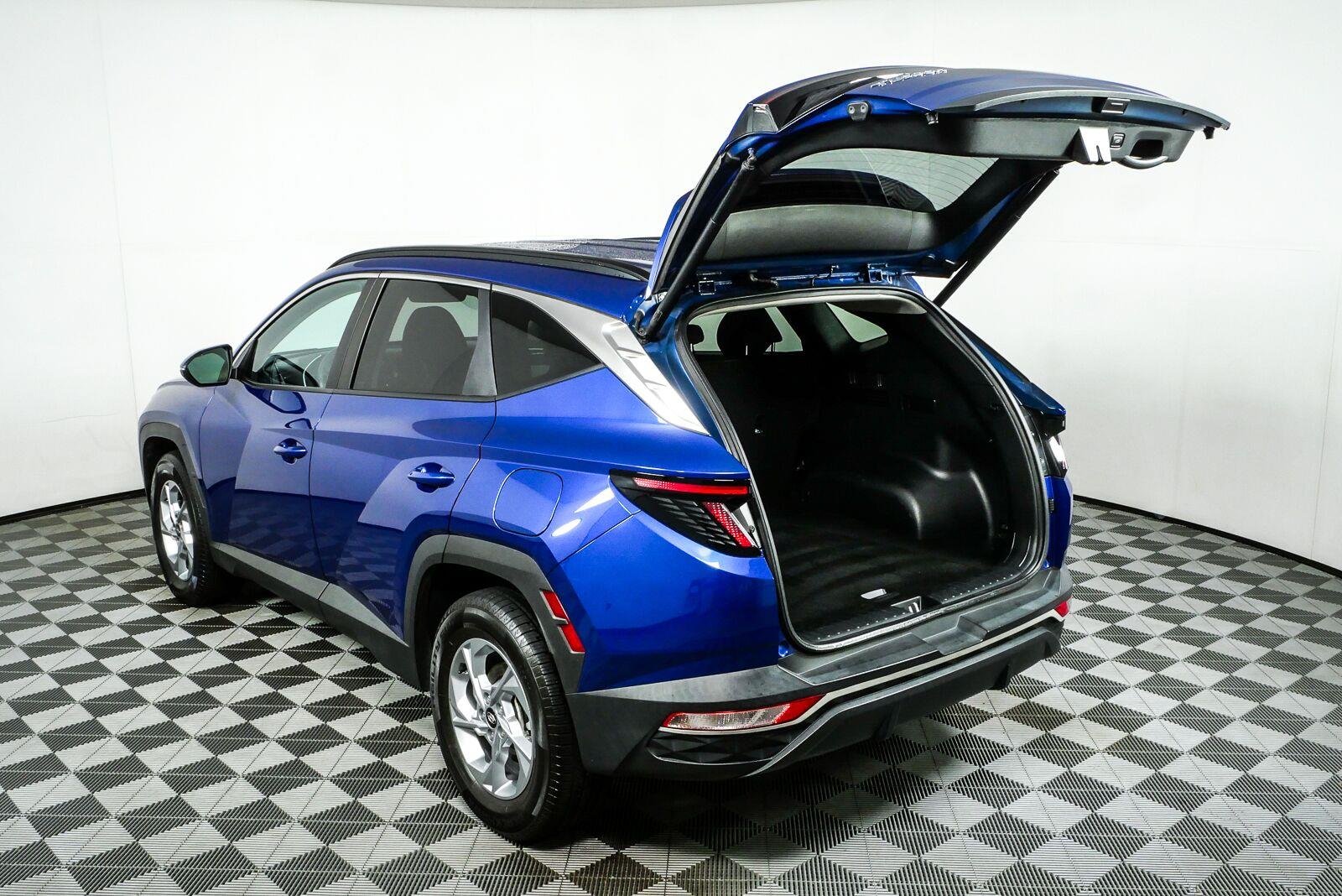 Used 2023 Intense Blue Hyundai SEL image 32