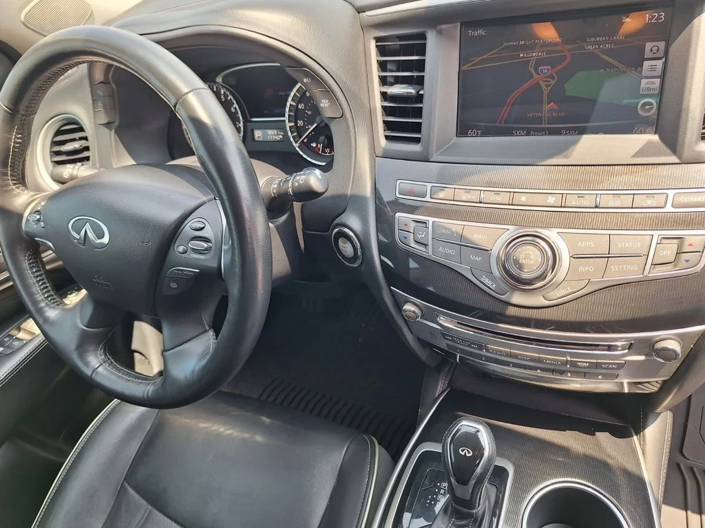 Used 2020 Blue INFINITI LUXE image 33