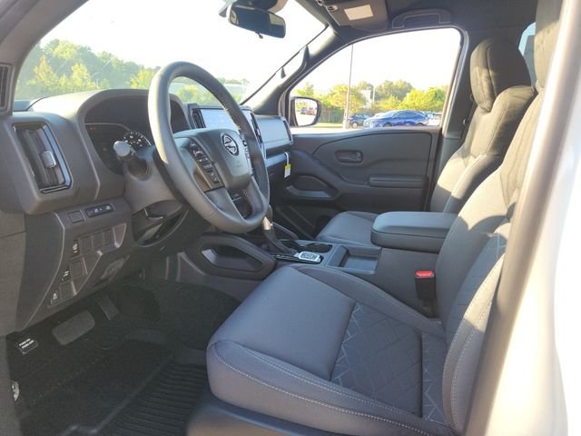 2026 Nissan Frontier SV - Photo 8