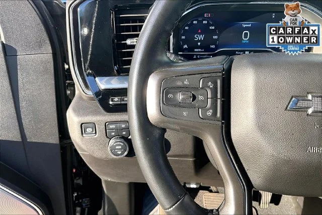 Used 2024 Black Chevrolet High Country image 18