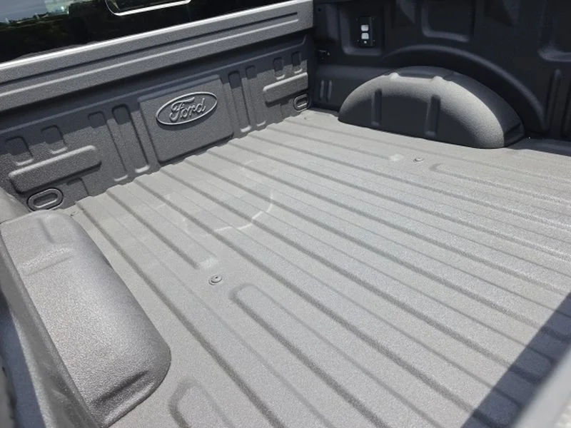 Certified Used 2026 Star White Ford LARIAT image 9