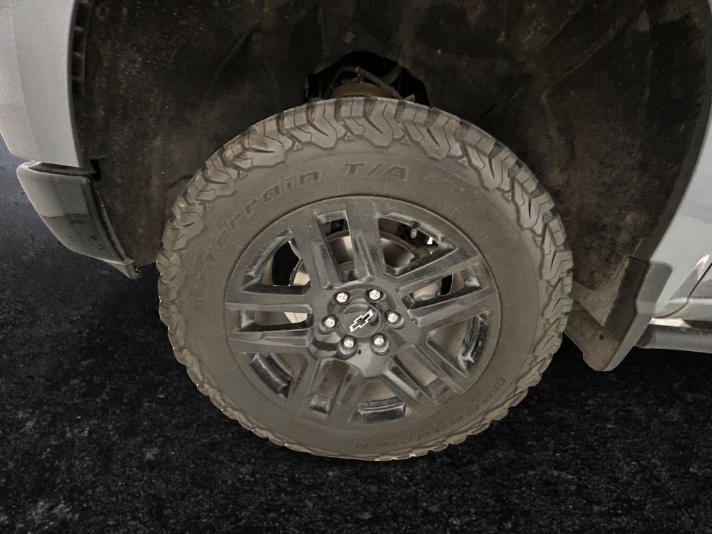 Used 2024 Gray Chevrolet LT Trail Boss image 27