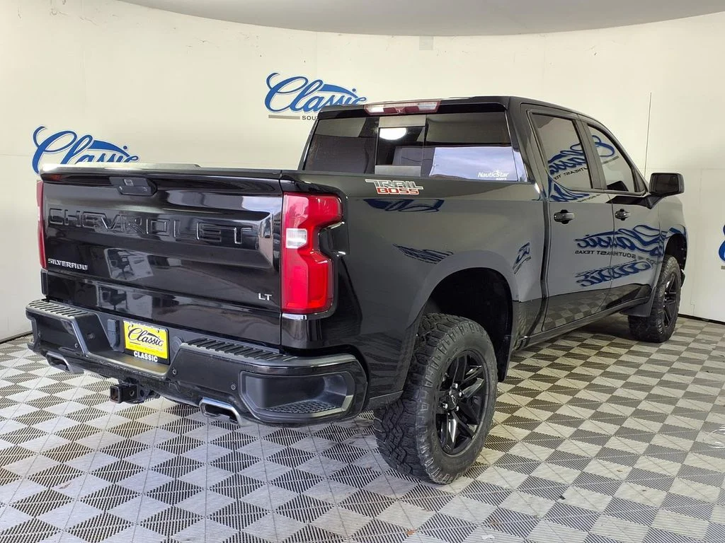 Used 2020 Black Chevrolet LT Trail Boss image 4