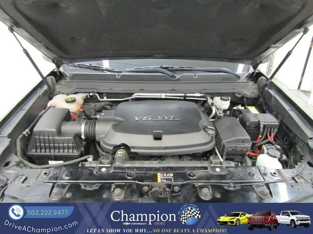 Used 2022 Black Chevrolet ZR2 image 41