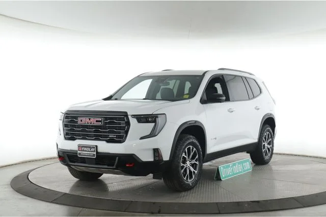 Used 2025 White GMC AT4 image 10