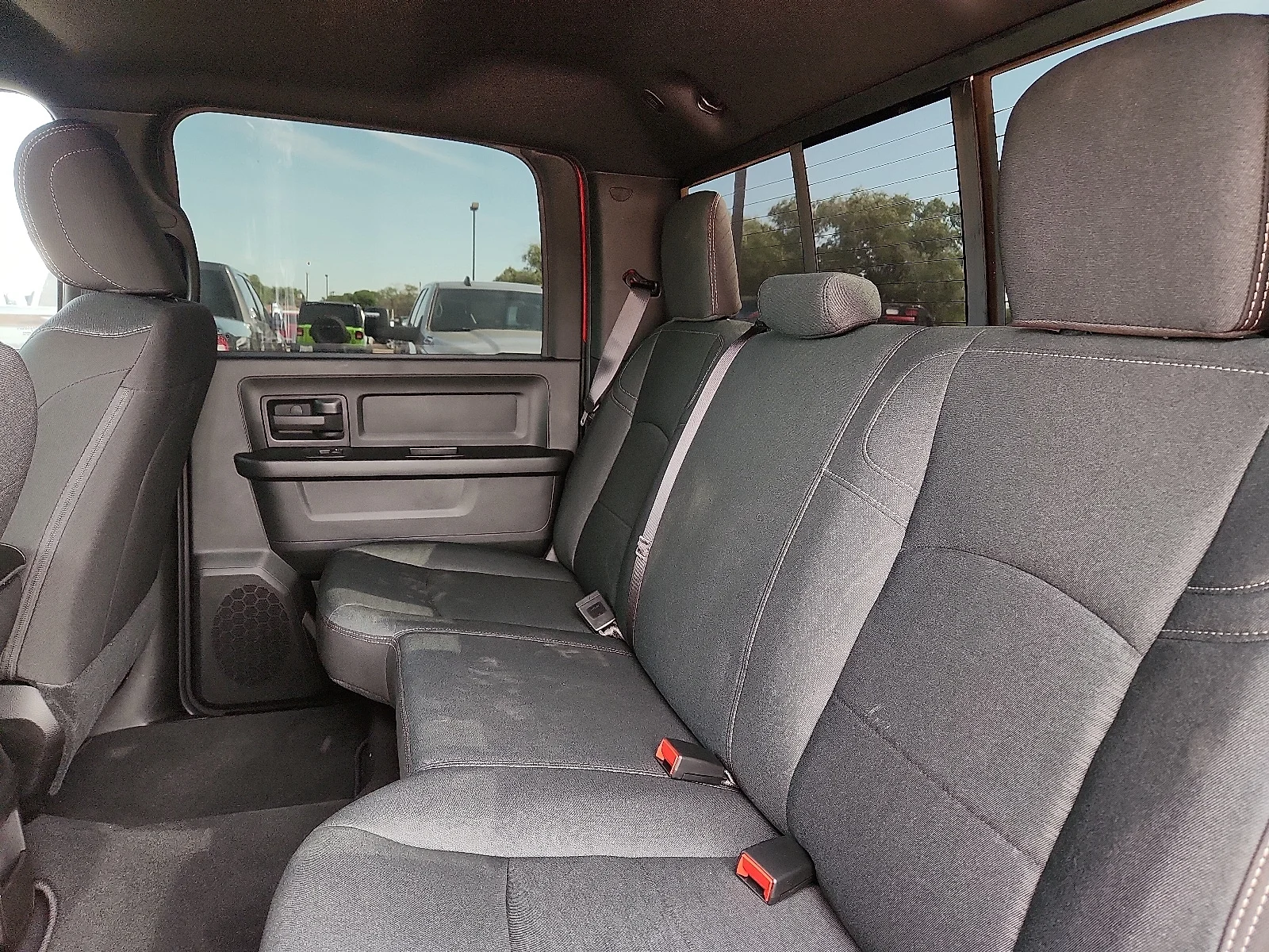 New 2026 Red Ram BLACK EXPRESS CREW CAB 4X4 6