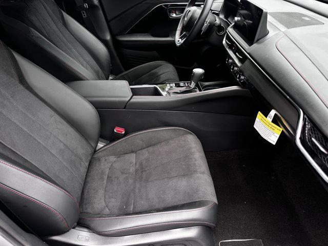 Used 2025 Solar Silver Metallic Acura FWD A-SPEC image 21