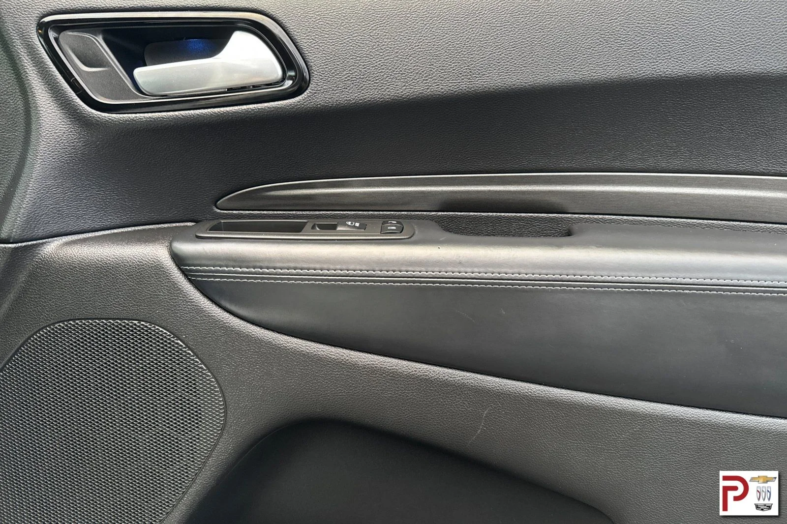 Used 2021 White/off-white Dodge Citadel image 21