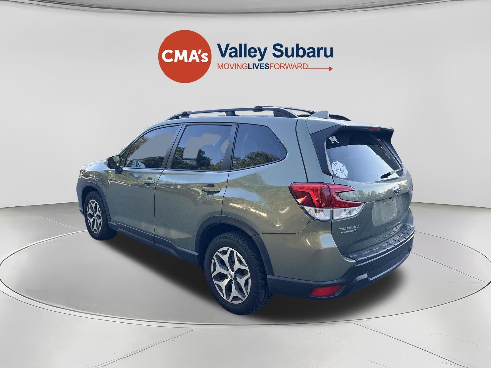 Used 2021 Jasper Green Metallic Subaru Premium image 3