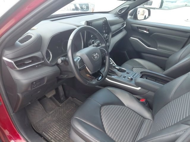 Used 2021 Red Toyota XSE image 6