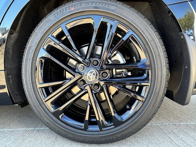 New 2026 Midnight Black Metallic Toyota  SE image 9