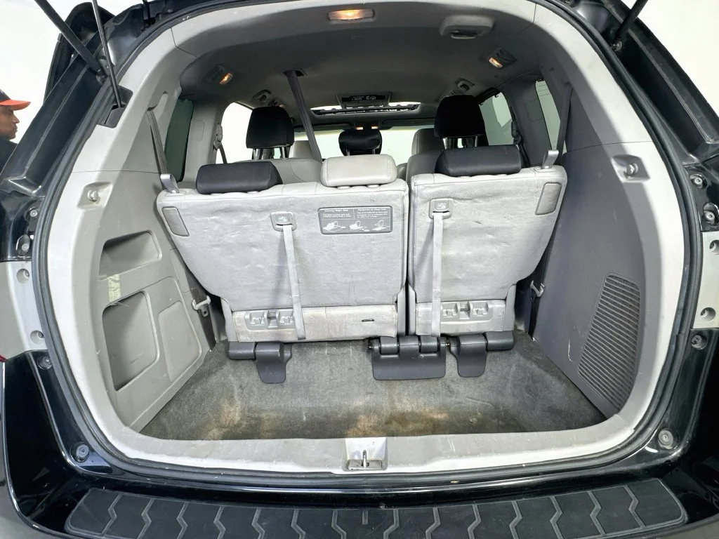 Used 2012 Black Honda Touring image 33
