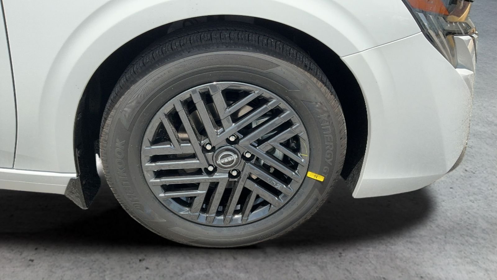 New 2027 White Nissan SV image 39