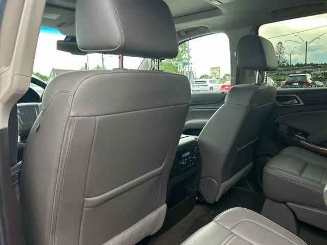 Used 2017 White Frost GMC Denali image 18