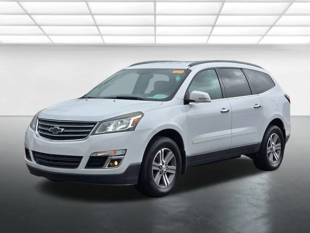 Used 2017 Chevrolet Traverse 2LT with VIN 1GNKRHKD2HJ342317 for sale in Spruce Pine, NC