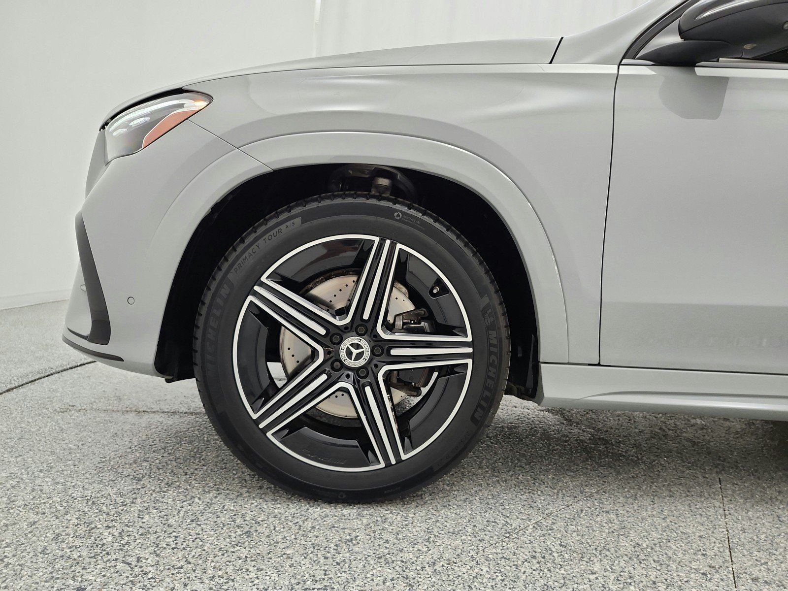 Certified Used 2025 MANUFAKTUR Alpine Grey Mercedes-Benz GLE 450e 4MATIC® SUV image 18