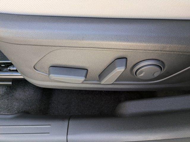 New 2026 Creamy White Pearl Hyundai SEL Convenience image 47
