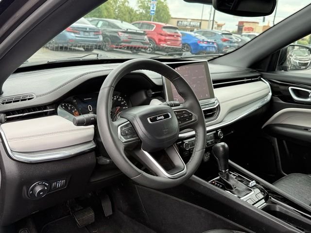 Used 2023 Gray Jeep Limited image 11
