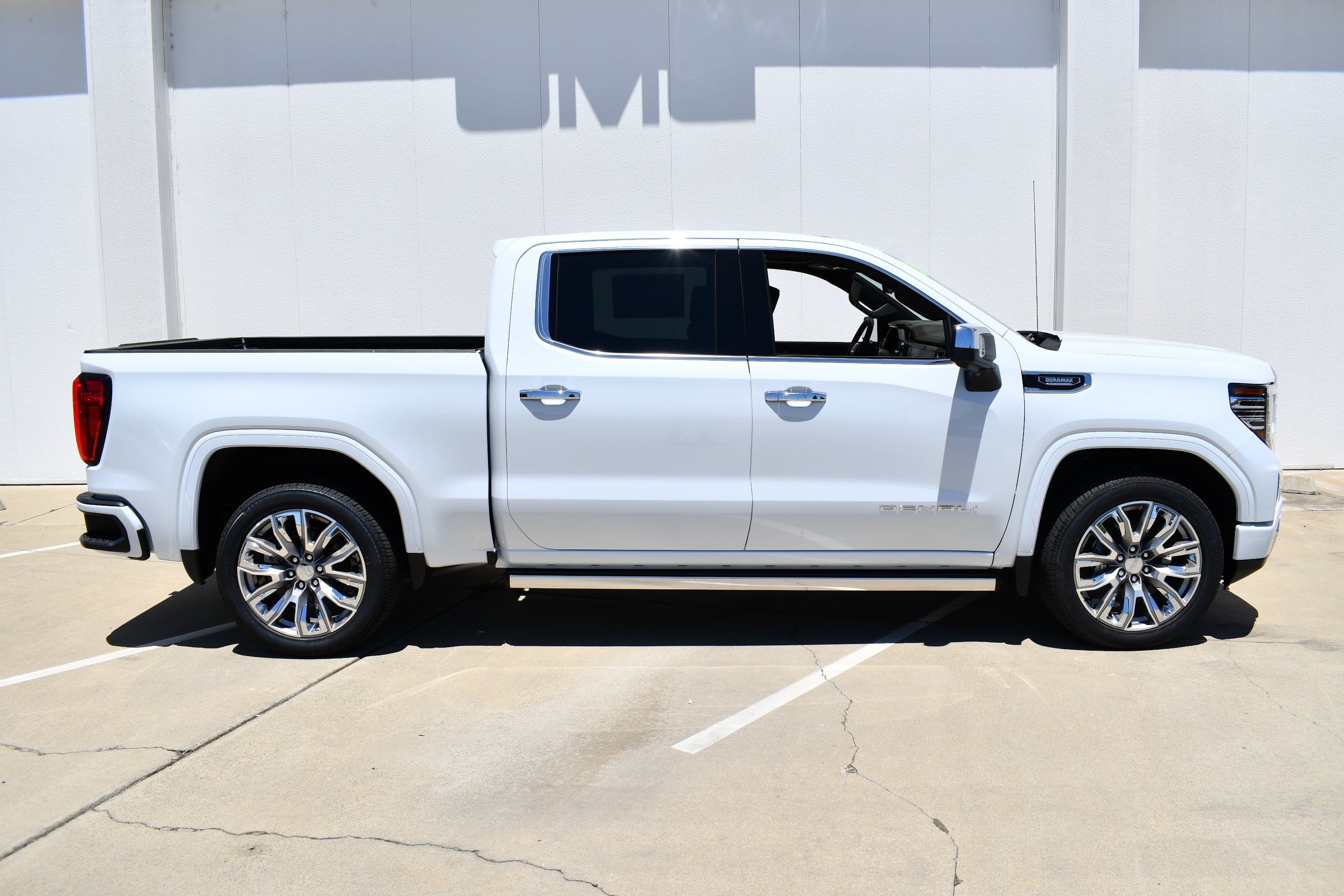 New 2026 Glacier White Tricoat GMC Denali image 7