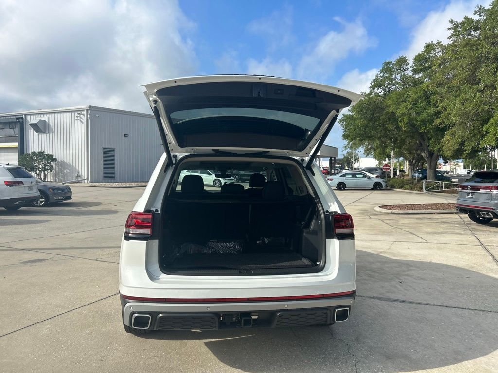 New 2026 White/off-white Volkswagen Peak Edition image 44