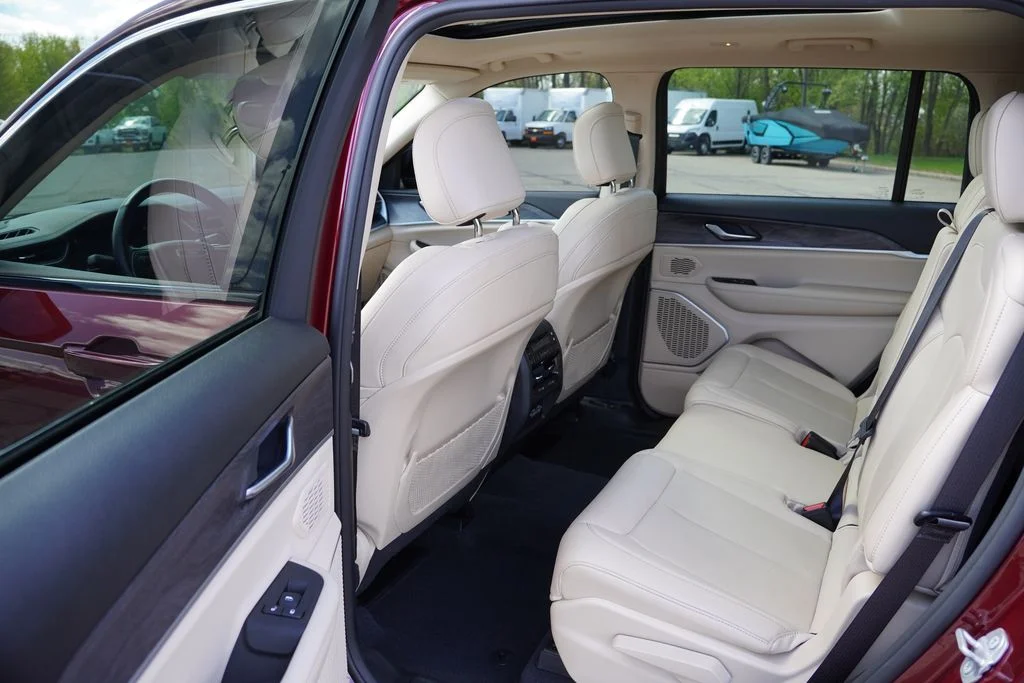 Certified Used 2022 Velvet Red Pearlcoat Jeep Limited image 16