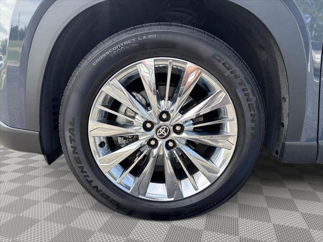 Certified Used 2024 STORM CLOUD Toyota  image 9