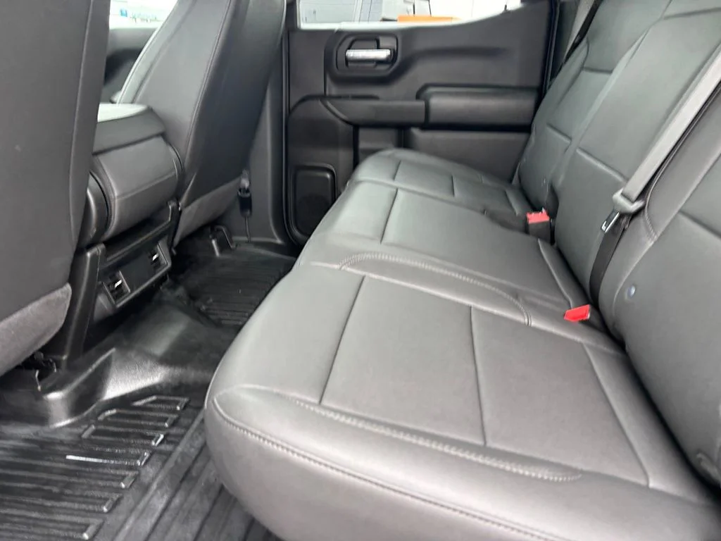 Used 2025 White Chevrolet WT image 27