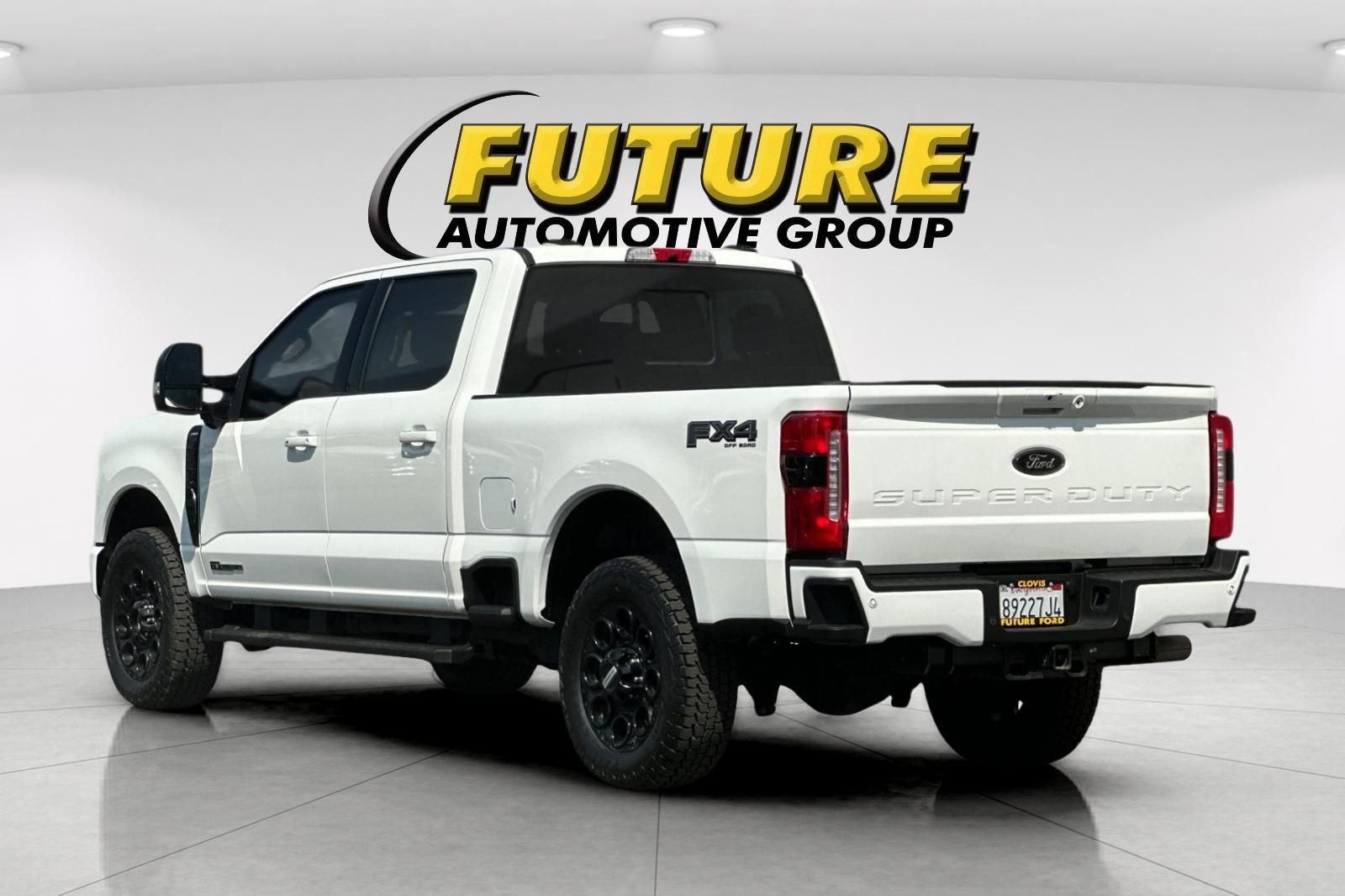 Used 2025 White Ford Lariat image 5