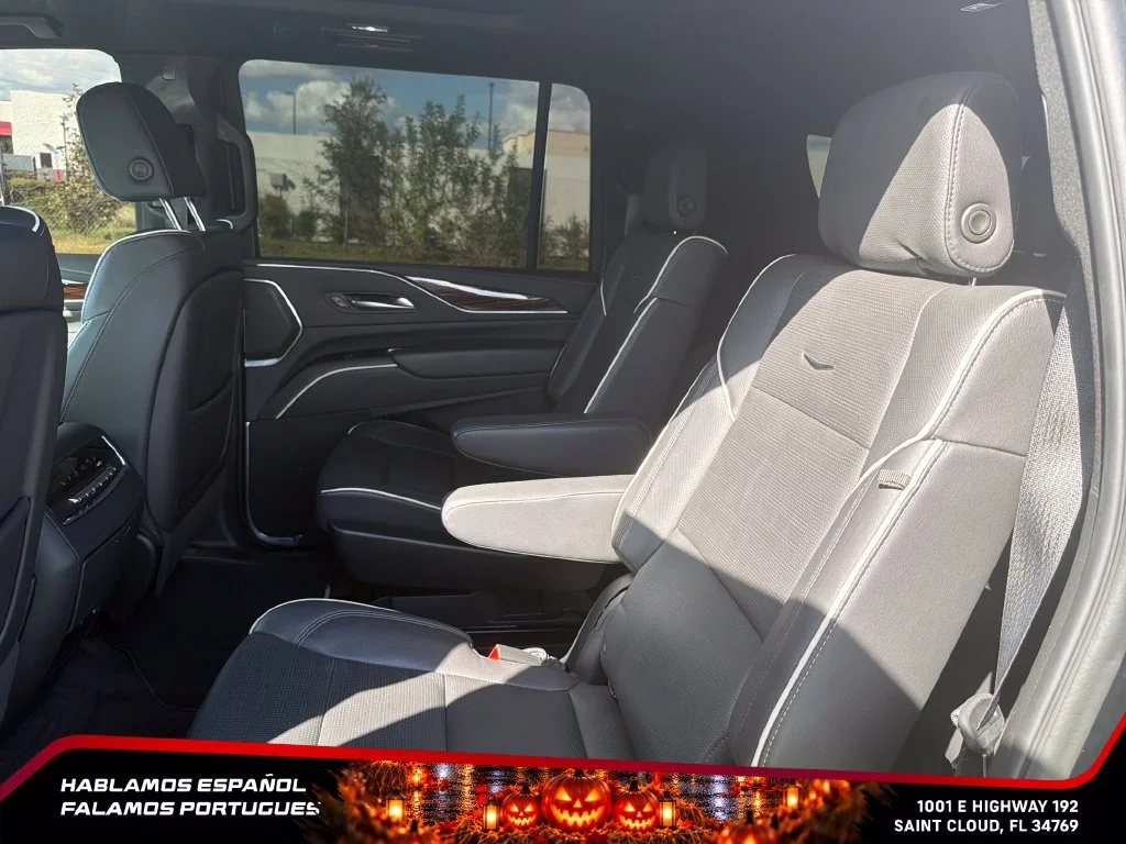 Used 2024 Black Raven Cadillac Premium Luxury image 21