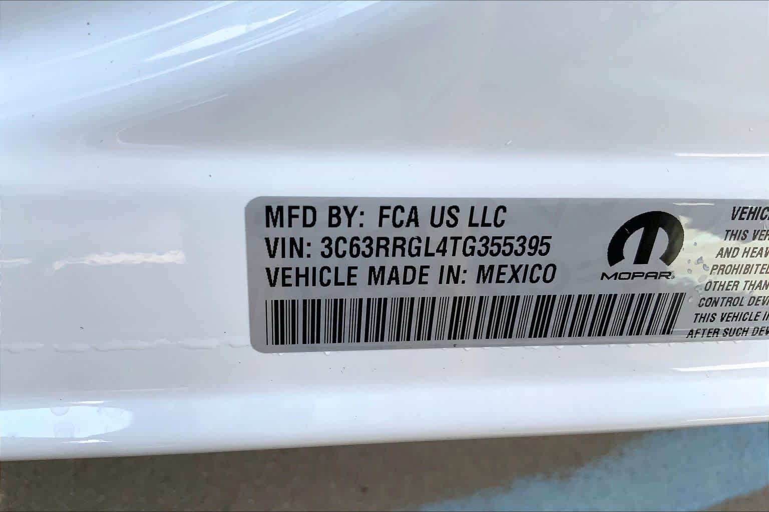 New 2026 Bright White Clear-Coat Exterior Paint RAM Tradesman image 19