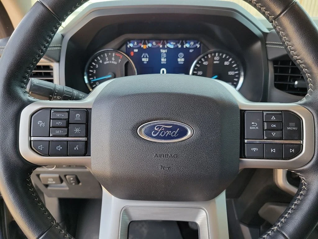 Used 2022 Blue Ford XLT image 24
