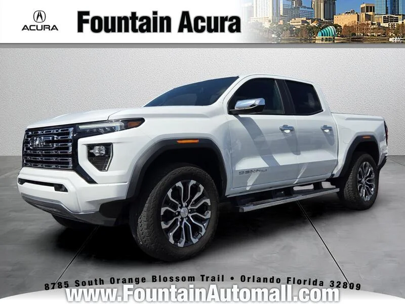 2023 GMC Canyon 4WD Denali Crew Cab Short Box's photo