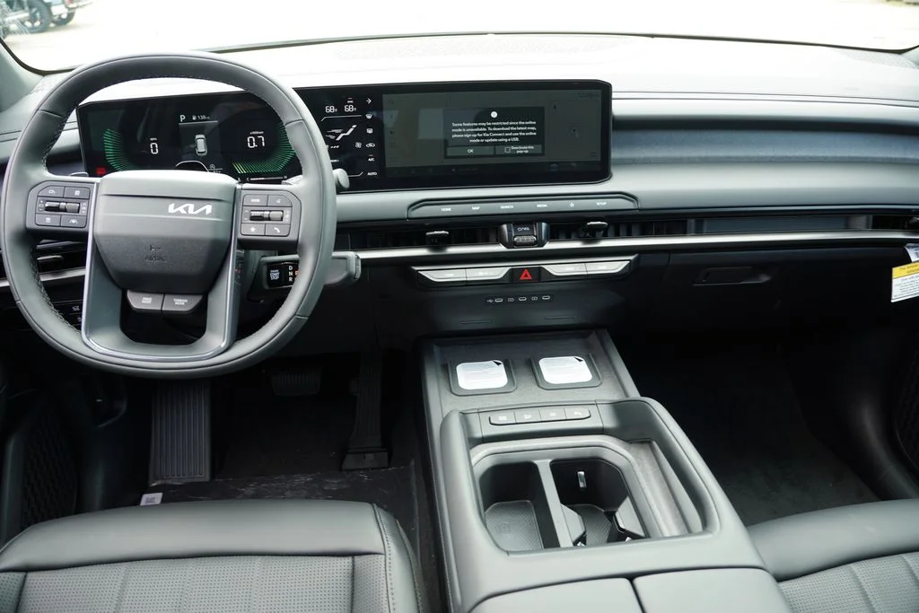 New 2027 Glacial White Pearl Kia X-Line EX image 14