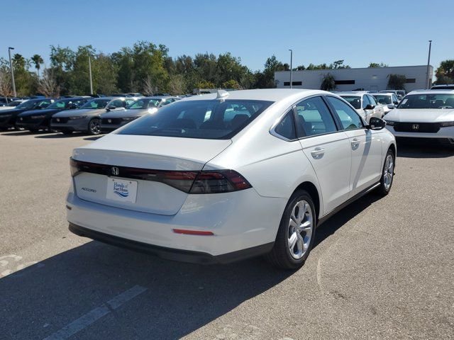 New 2026 Platinum White Pearl Honda LX image 6