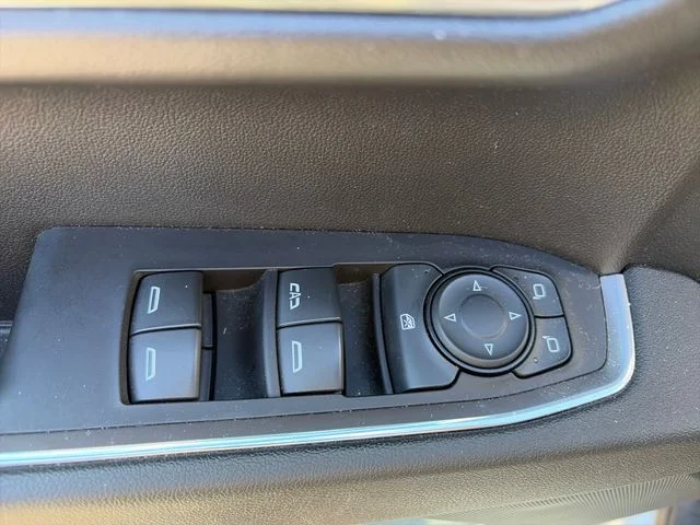 Used 2023 White Chevrolet RST image 11