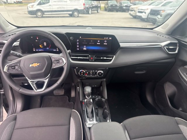Used 2026 Gray Chevrolet LT image 27