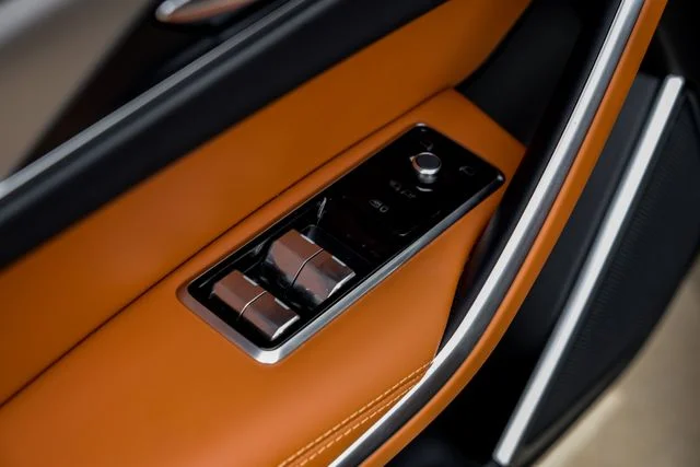 2026 Jaguar F-Pace R-Dynamic S - Photo 53