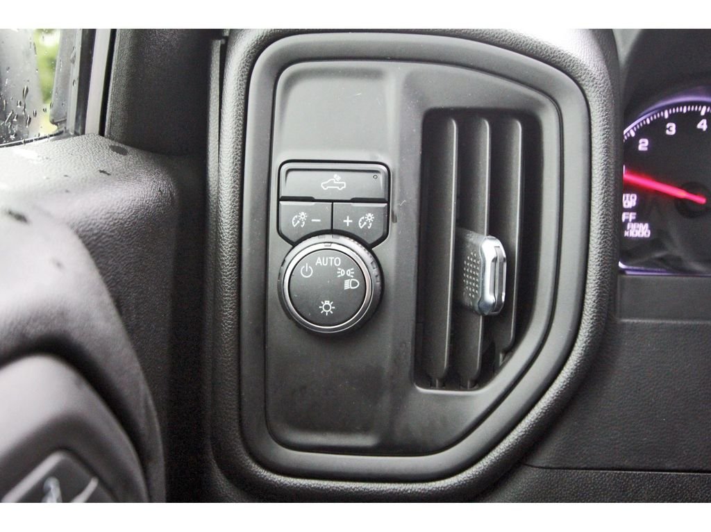 Used 2021 Black Chevrolet Custom image 19