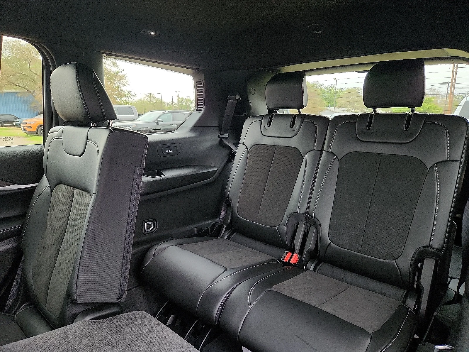 New 2027 PDN Sting-Gray Jeep LAREDO 4X4 image 9