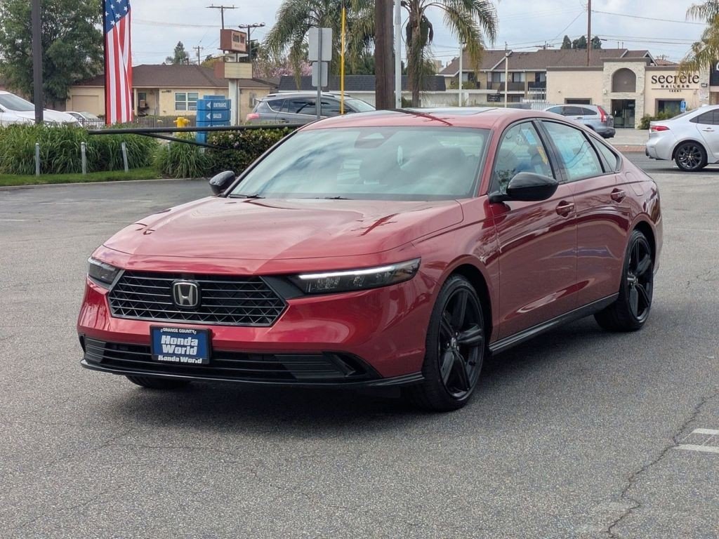 New 2026 Radiant Red Metallic Honda Sport-L image 4