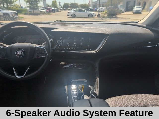 Used 2022 Summit White Buick Preferred image 4