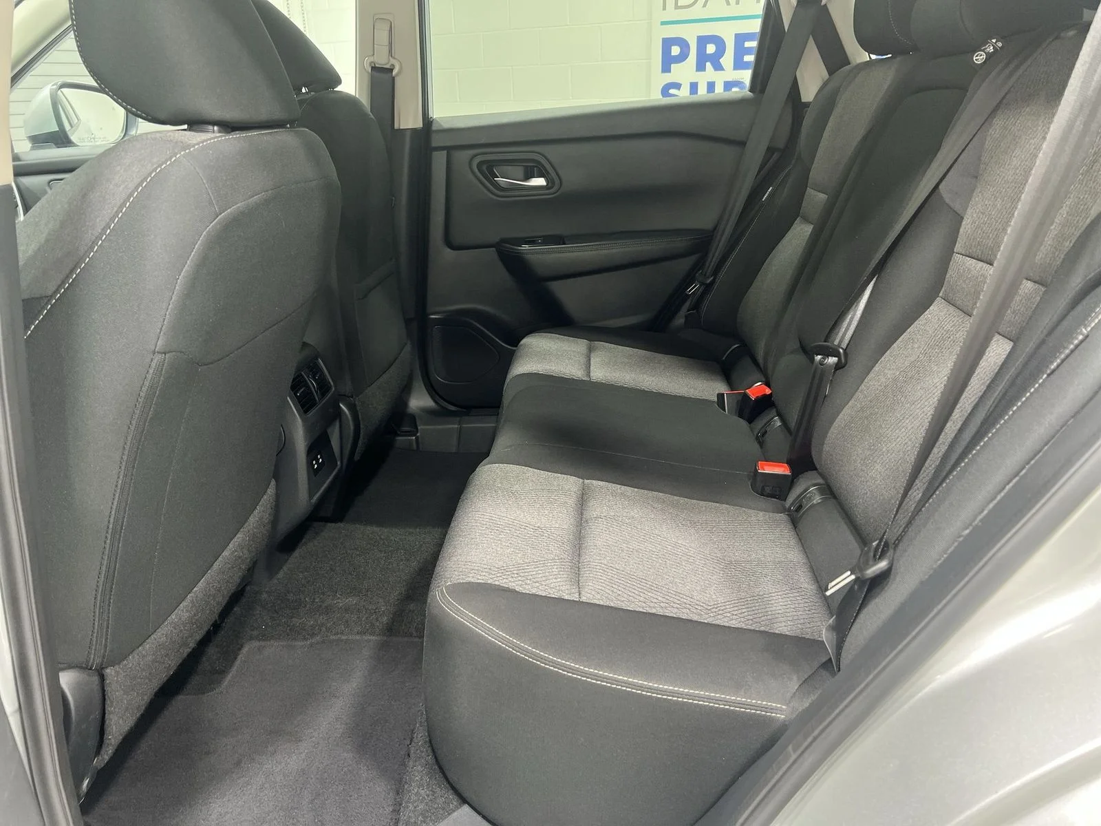 Used 2025 Silver Nissan SV image 21