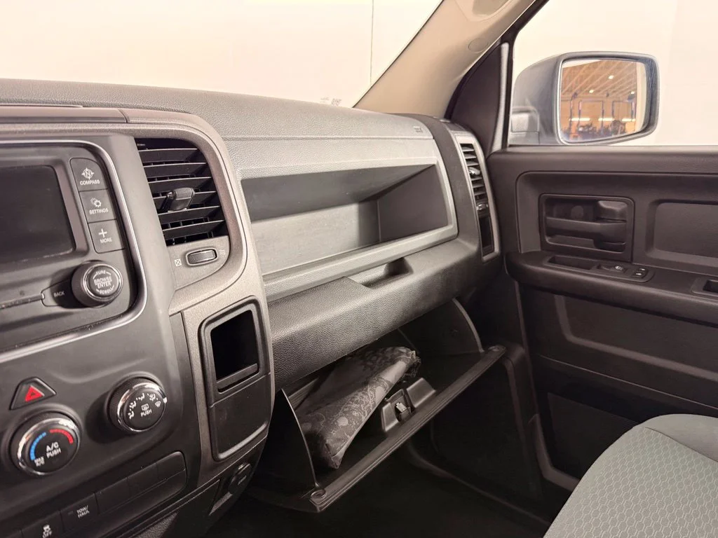 Used 2019 Silver Ram Tradesman image 25