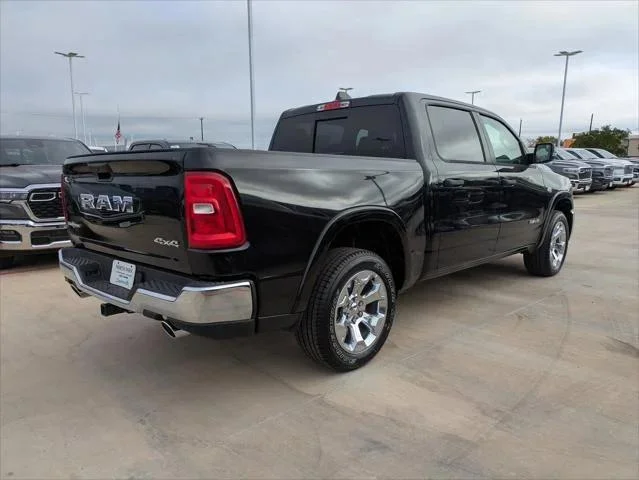 New 2026 Diamond Black Crystal Pearl-Coat Exterior Paint RAM LONE STAR image 2
