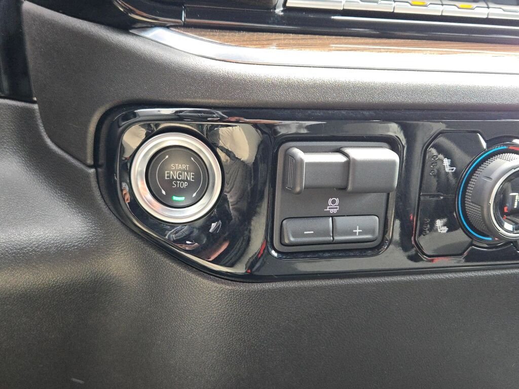 Used 2024 White Chevrolet RST image 25