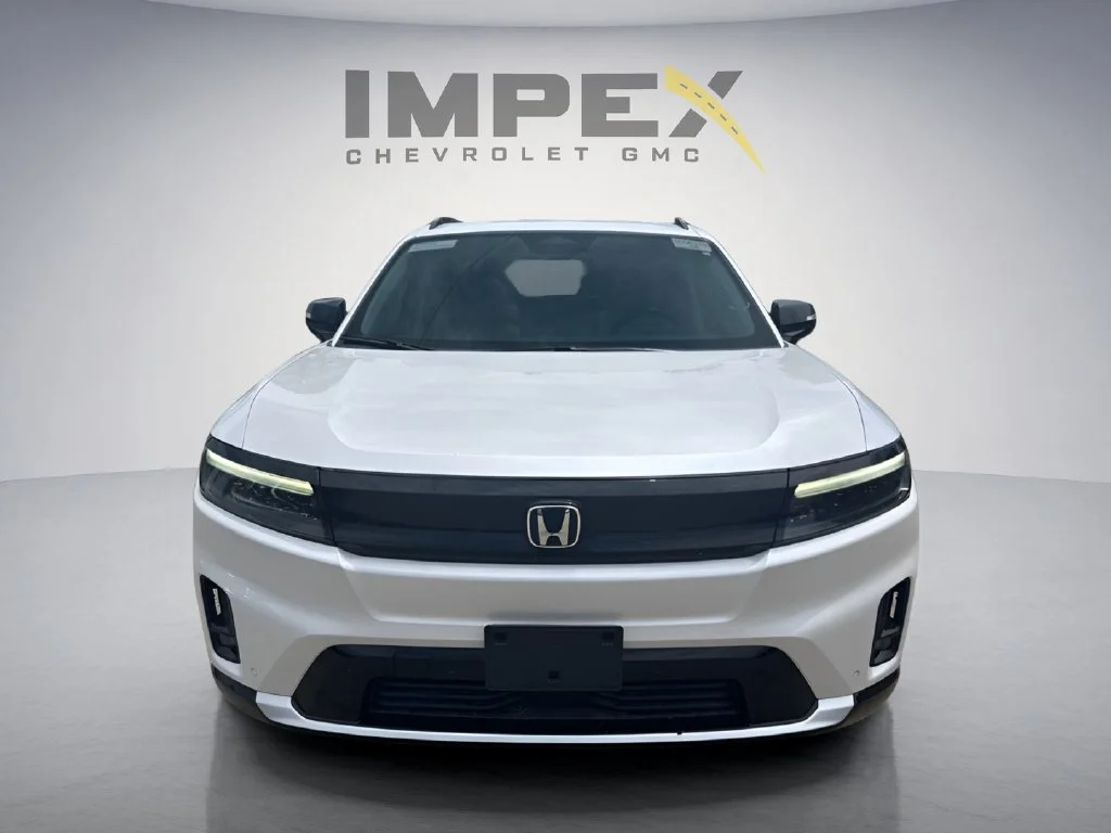 Used 2025 White Honda 1SE image 6
